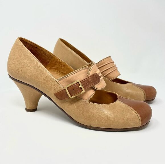Chie mihara tan two toned leather victorian mary jane pumps size 39.5 - Picture 2 of 10